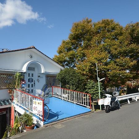 Guest House Neko Neko Toyonaka Exterior foto